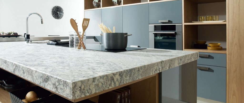 Granit arbeitsplatten viele möglichkeiten mit granit arbeitsplatten Granit schwarz küche